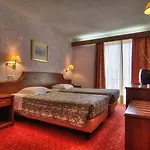 Hotel King Iniohos