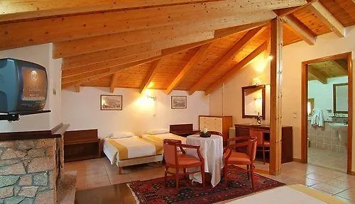 Hotel King Iniohos 4*